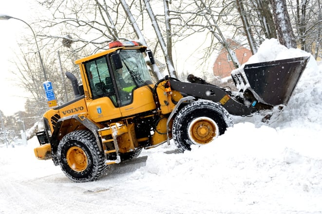 Kommunen halkbekämpar just nu - du kan göra felanmälan. 
