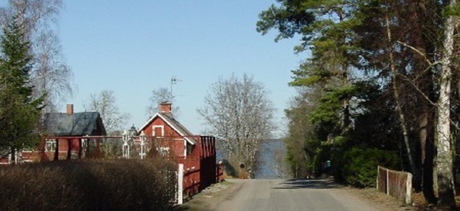 Väg vid Sandviken i Enhörna