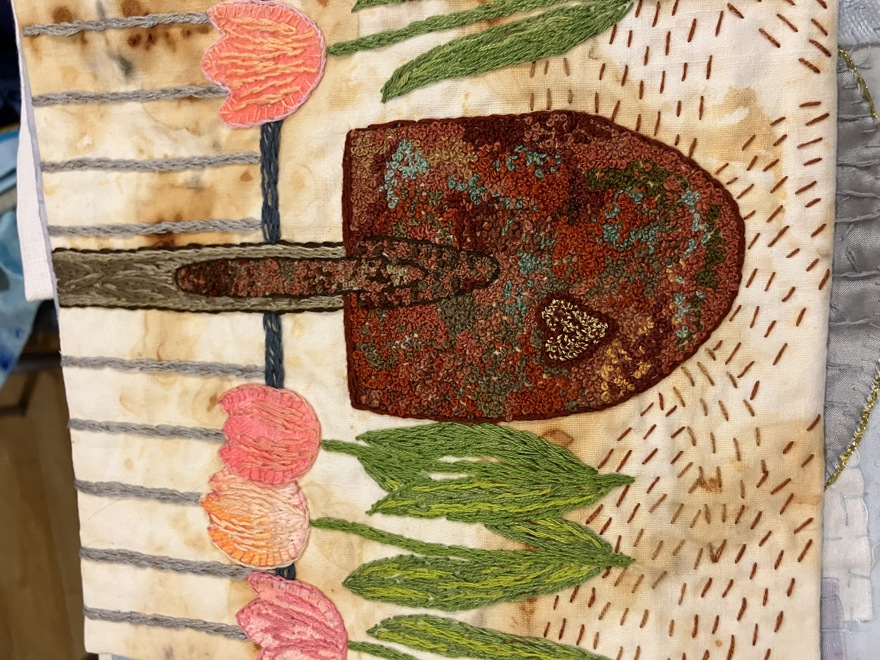 Broderi med spade och pärlor