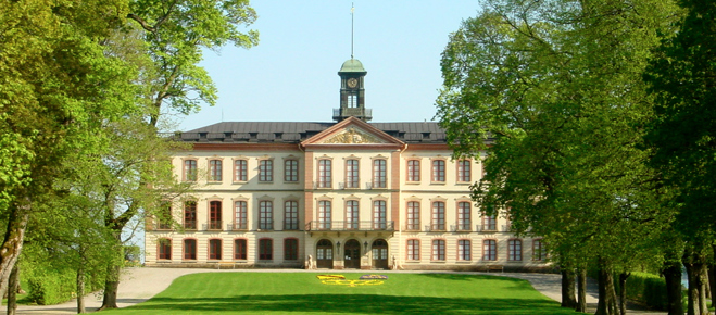 Exteriörbild på Tullgarns Slott