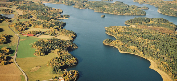 Naturbild över Bornsjön